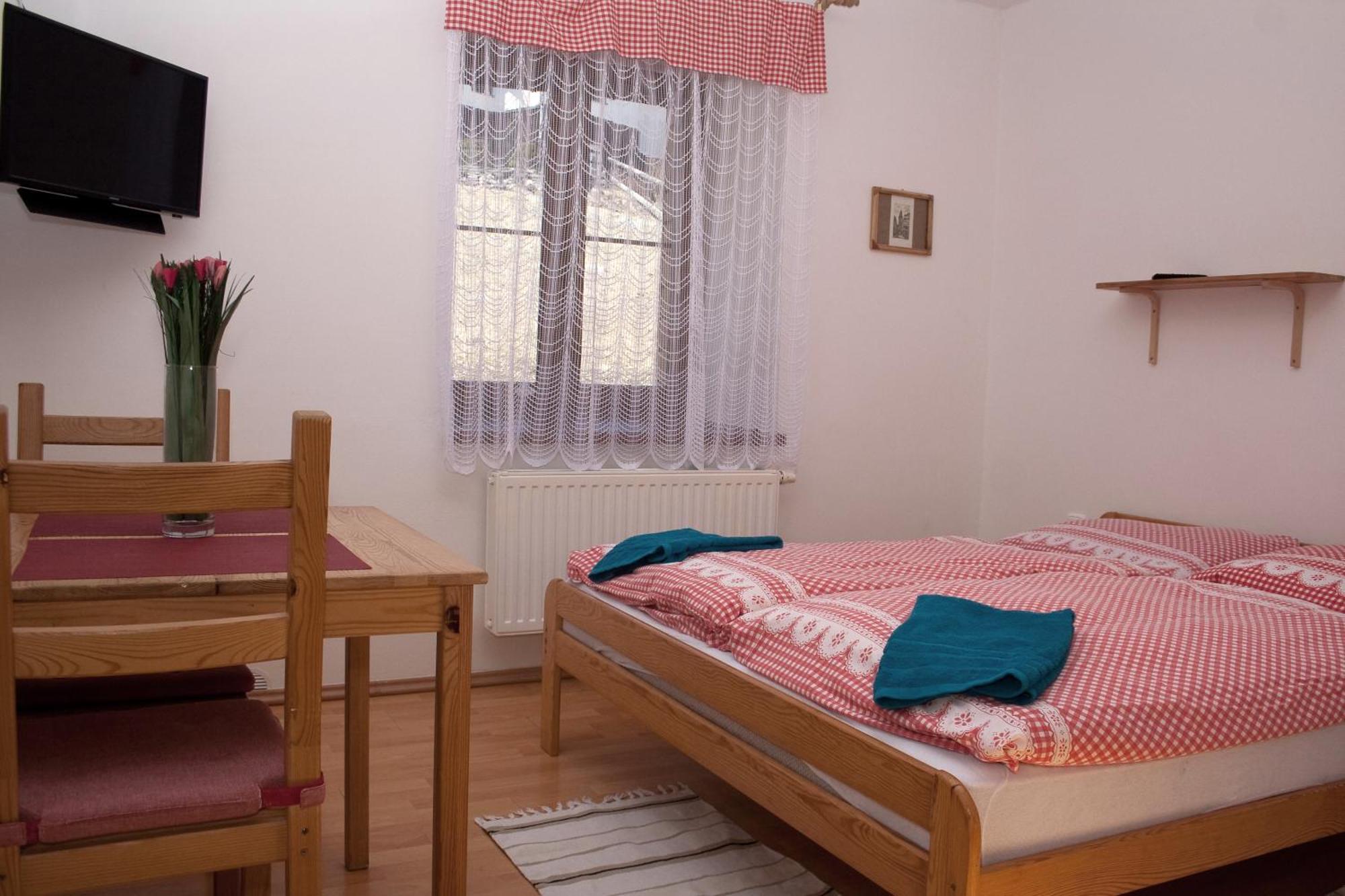 Penzion U Vodopadu Karlova Studanka Exterior photo